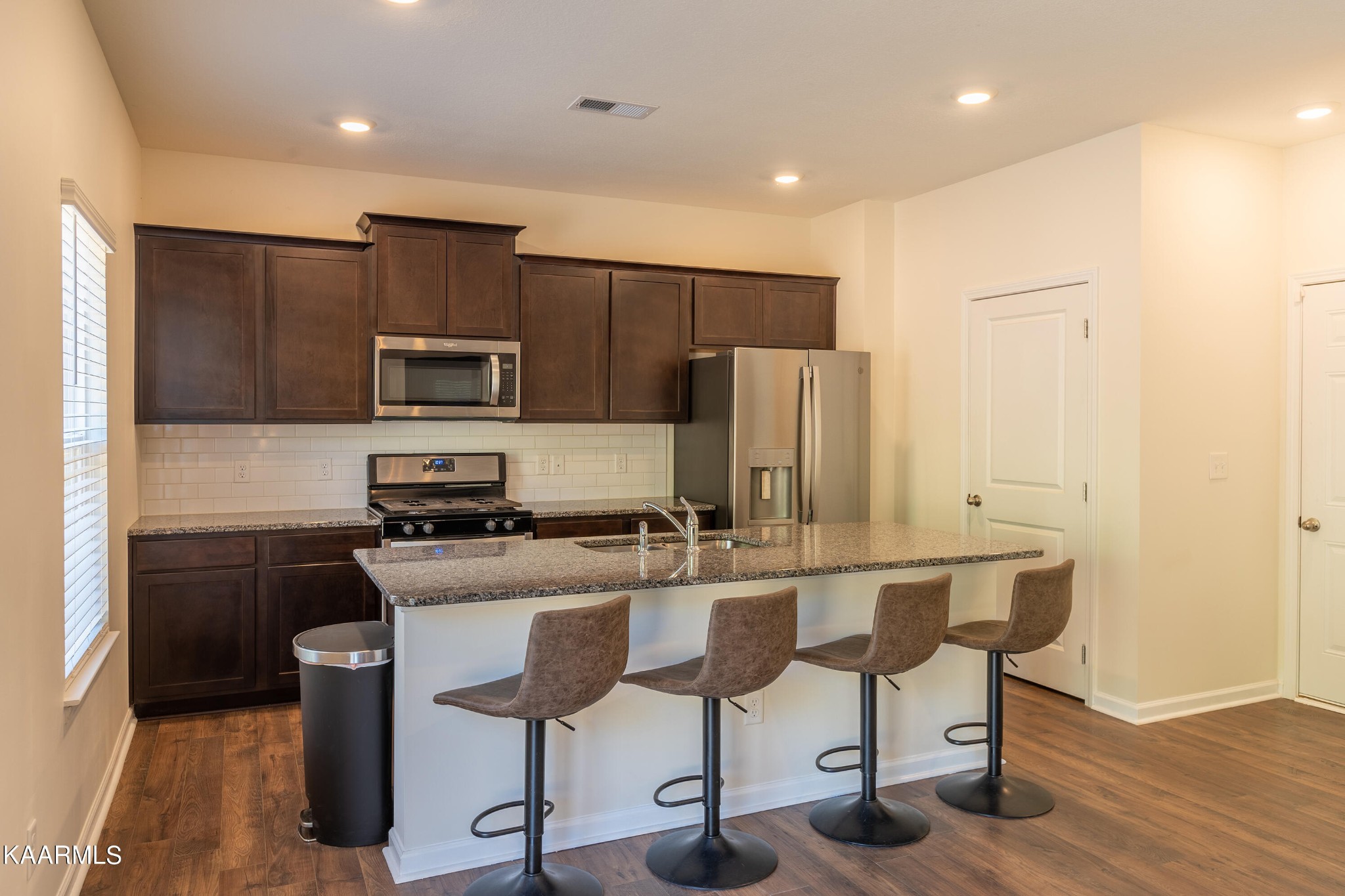 150 Ibis Loop Oak Ridge, TN 37830 - Photo 4 of 44