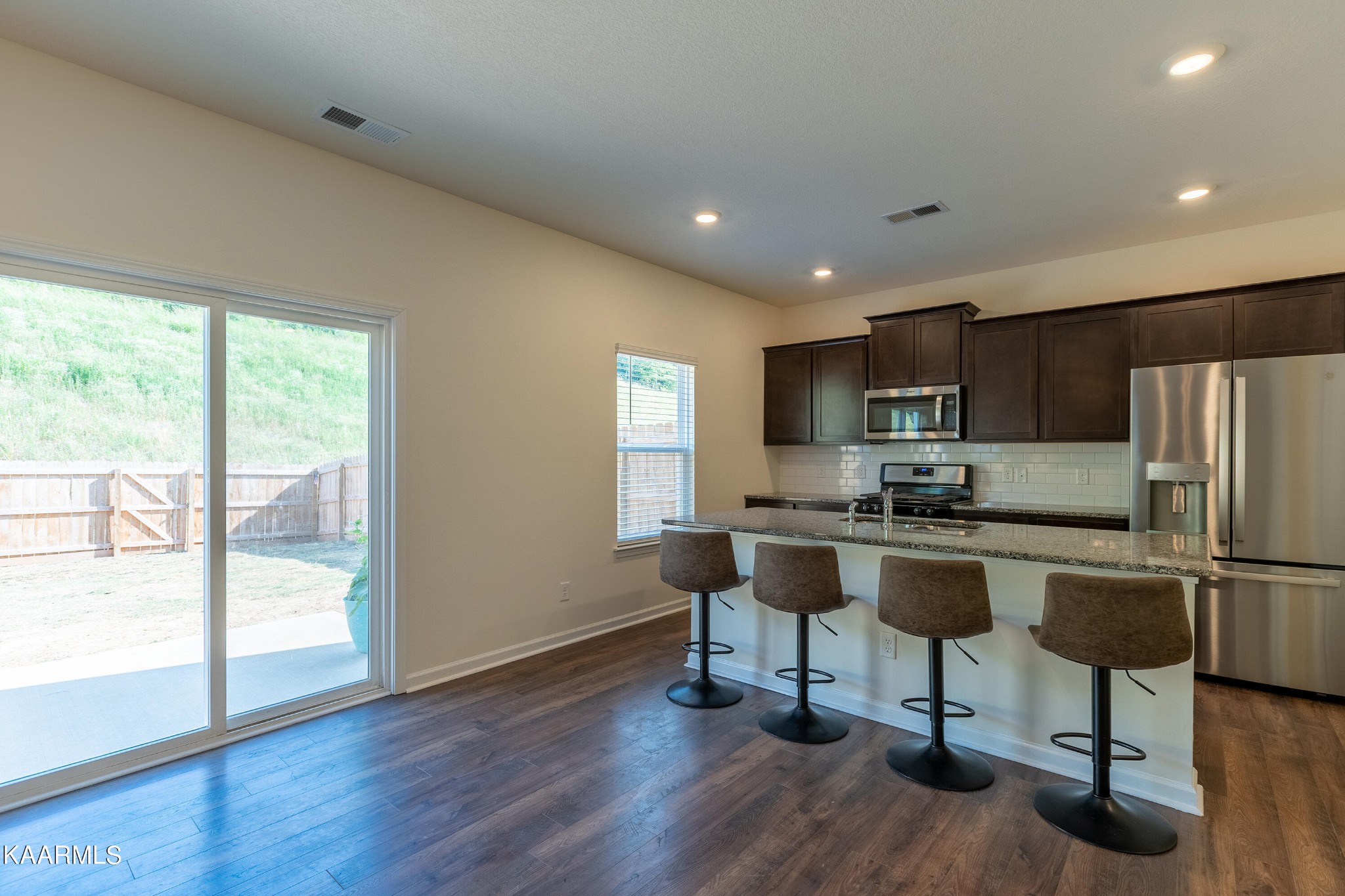 150 Ibis Loop Oak Ridge, TN 37830 - Photo 6 of 44