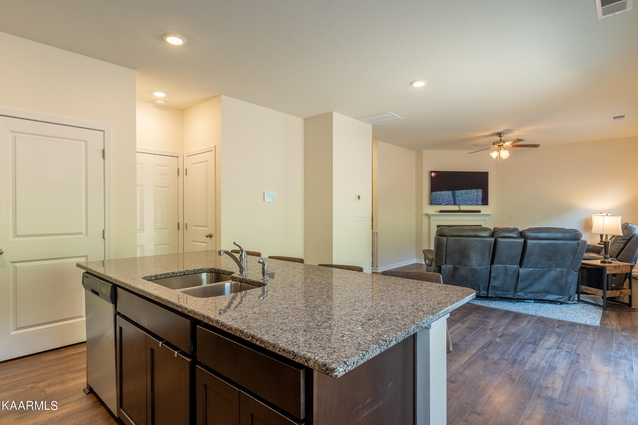 150 Ibis Loop Oak Ridge, TN 37830 - Photo 8 of 44