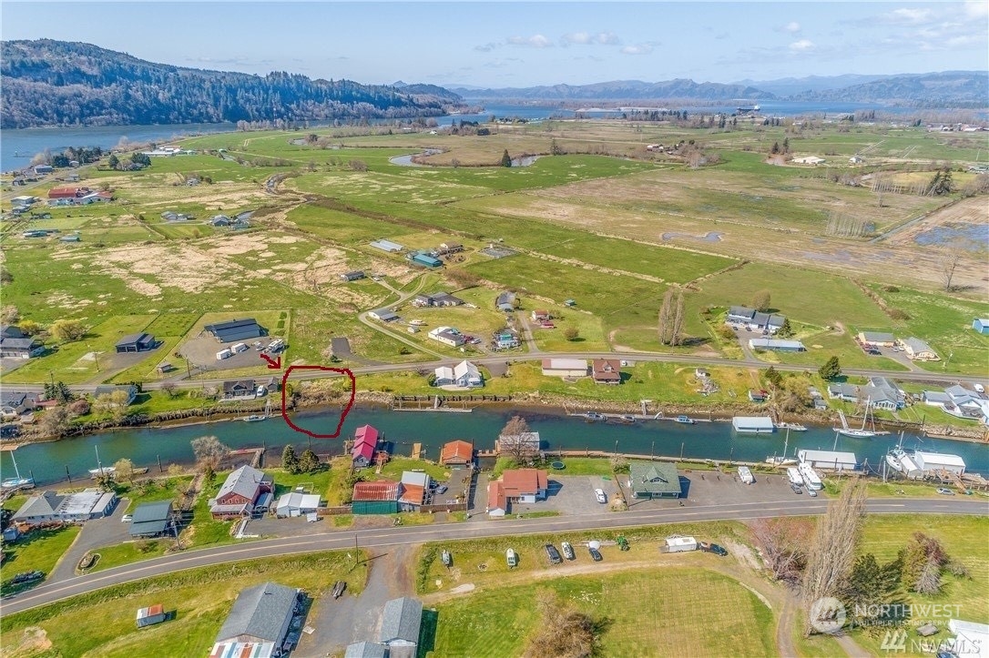 239 North Welcome Slough Road Cathlamet, WA 98612 - Photo 17 of 19 Gallery Image 17