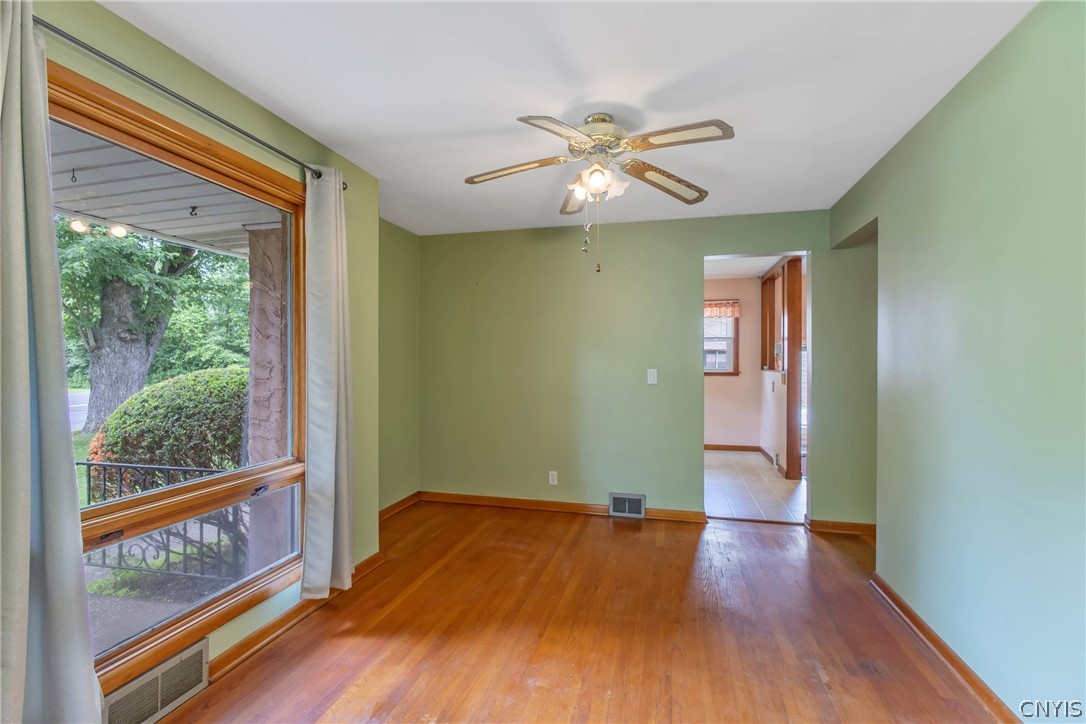 8252 Maple Road Clay, NY 13041 - Photo 17 of 49