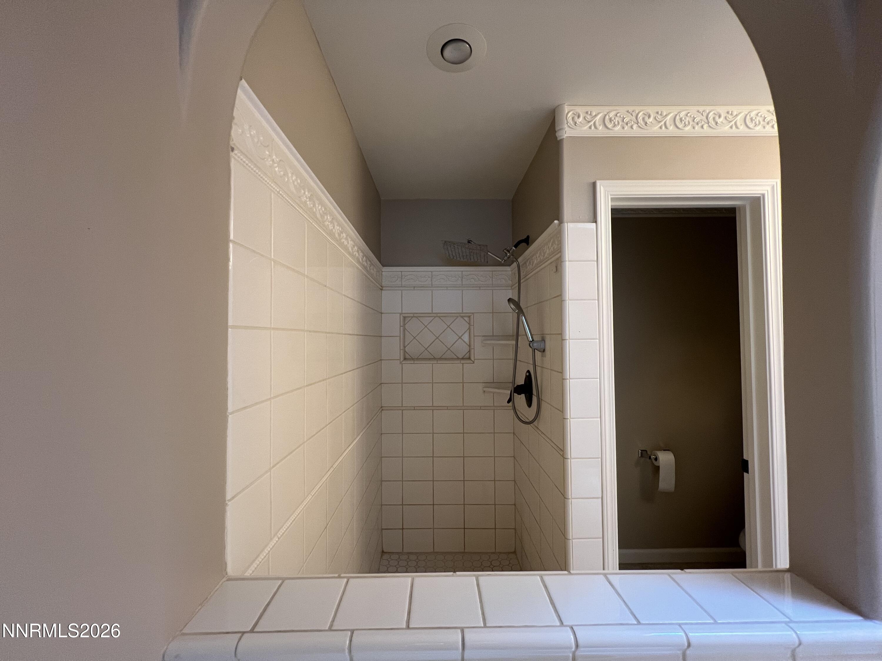 18406 Teddy Bear Court Reno, NV 89508 - Photo 20 of 44 a bathroom with a shower