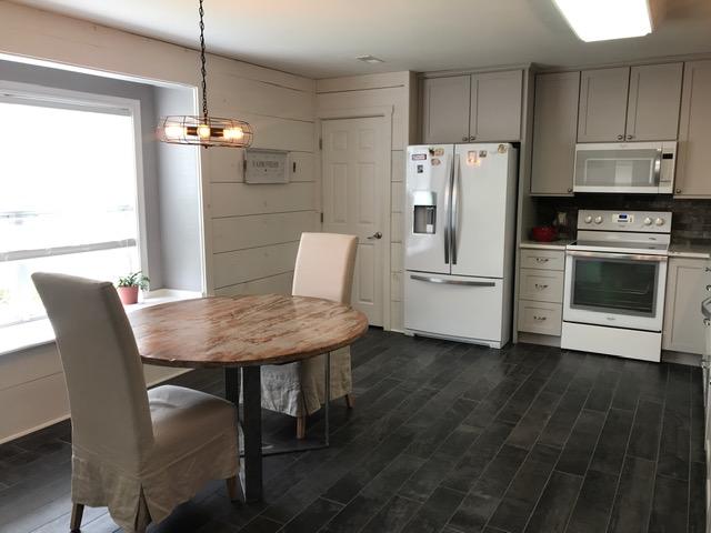7806 Galaxy Way Powell, TN 37849 - Photo 2 of 28 IMG_3797