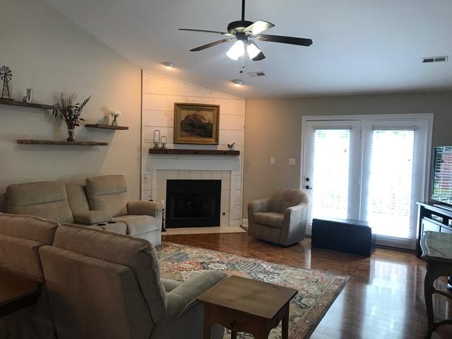 7806 Galaxy Way Powell, TN 37849 - Photo 6 of 28 IMG_3800