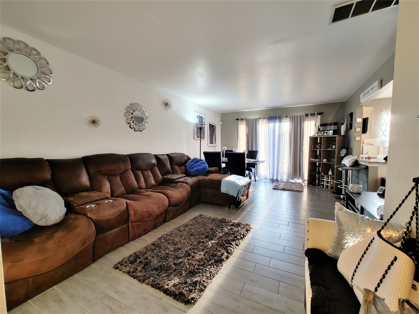 166 North Oltendorf Road Streamwood, IL 60107 - Photo 6 of 22