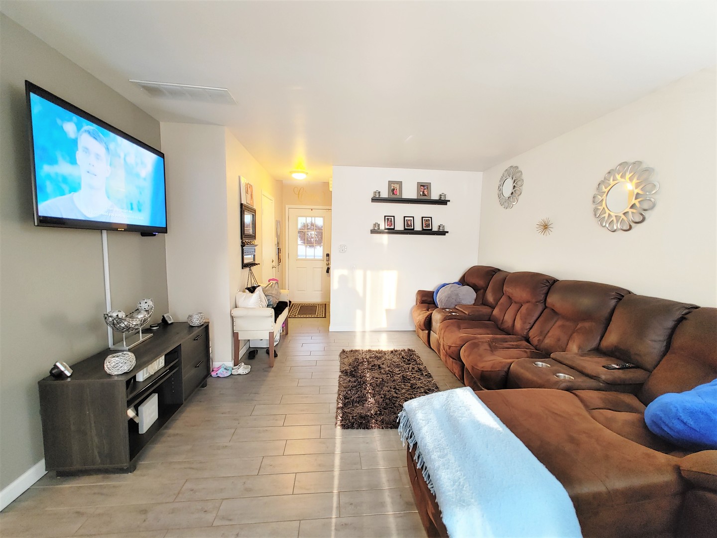 166 North Oltendorf Road Streamwood, IL 60107 - Photo 7 of 22