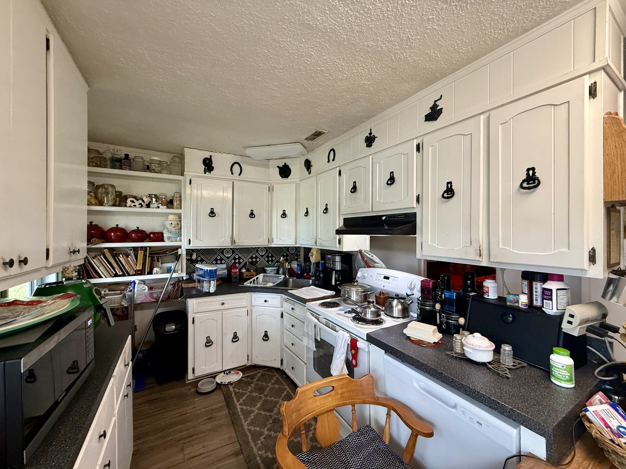 1459 Pete Sain Road Manchester, TN 37355 - Photo 5 of 41