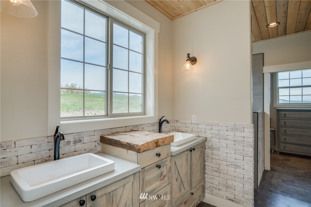 459 Connery Road Wenatchee, WA 98801 - Photo 22 of 34 Gallery Image 22