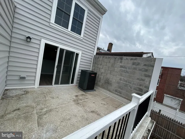 $224,900 | 605 West 8th Street, Wilmington, DE 19801