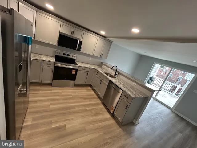 $224,900 | 605 West 8th Street, Wilmington, DE 19801