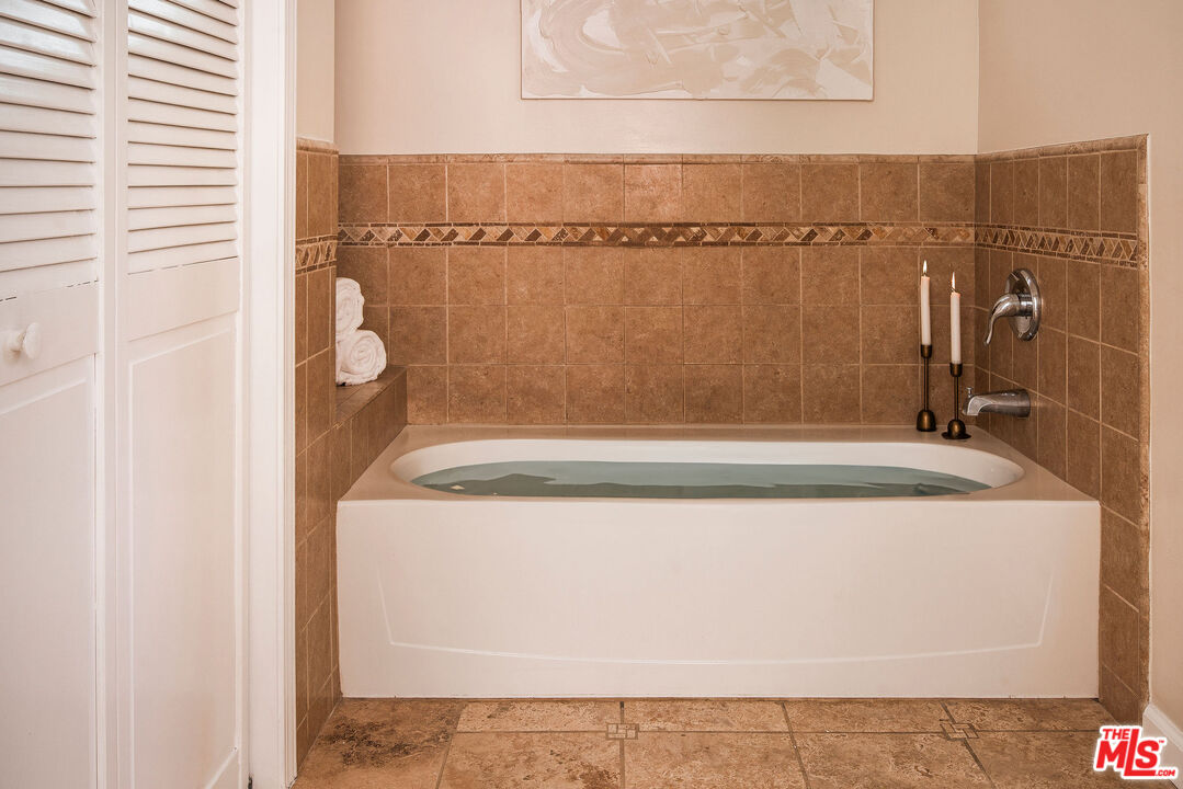 478 Devonwood Road Altadena, CA 91001 - Photo 19 of 42 a view of a bathroom with a sink