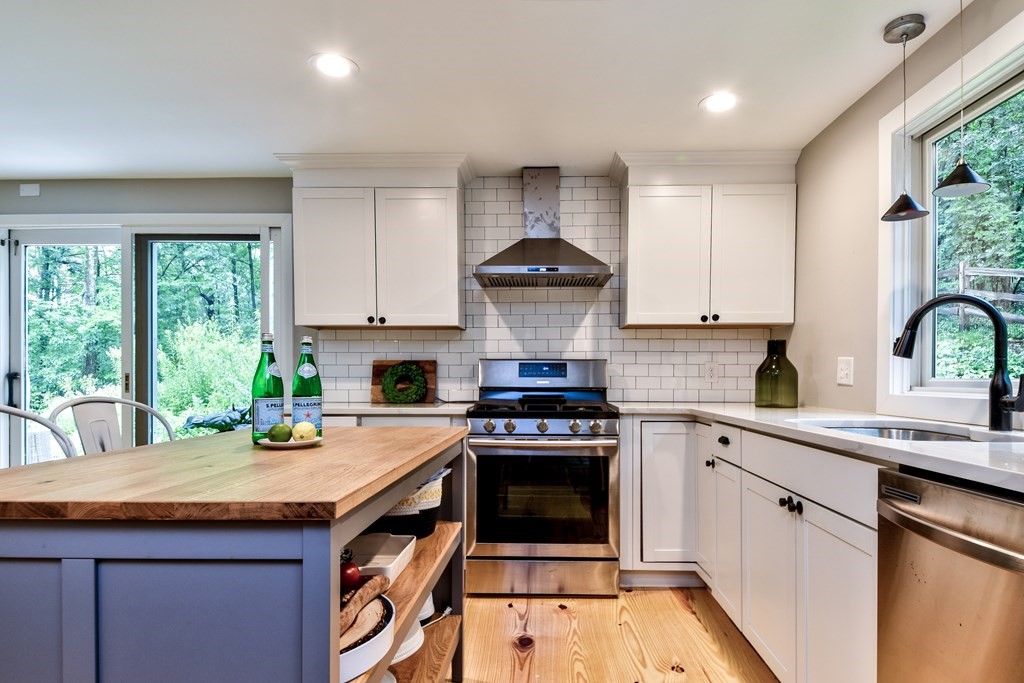 185 Ruggles Street Westborough, MA 01581 - Photo 13 of 38 Gallery Image 13