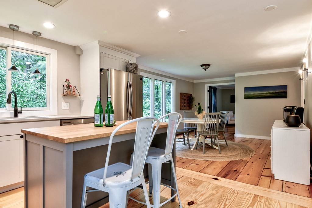 185 Ruggles Street Westborough, MA 01581 - Photo 16 of 38 Gallery Image 16