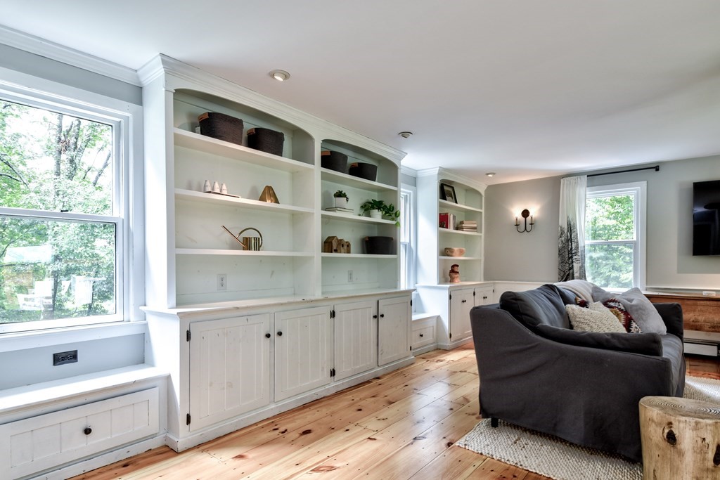 185 Ruggles Street Westborough, MA 01581 - Photo 19 of 38 Gallery Image 19
