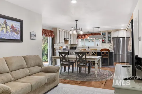 $865,000 | 1341 Lande Lane, Moscow, ID 83843