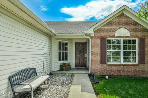 $289,900 | 6623 Southern Ridge Drive, Indianapolis, IN 46237