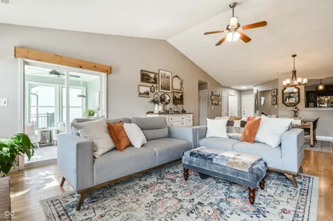$289,900 | 6623 Southern Ridge Drive, Indianapolis, IN 46237