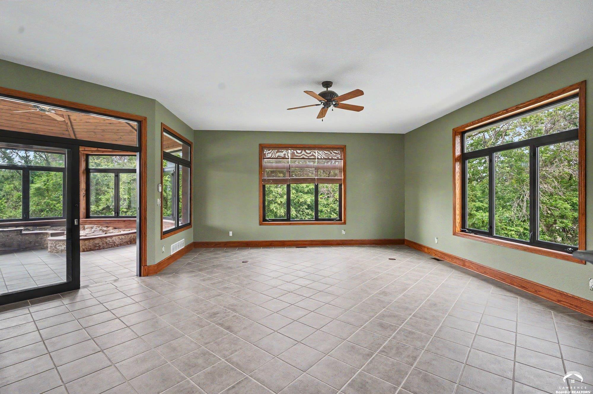 1672 North 1 Road Baldwin City, KS 66006 - Photo 14 of 97