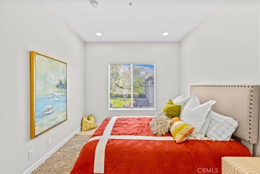 66 Vellisimo Drive Aliso Viejo, CA 92656 - Photo 13 of 46