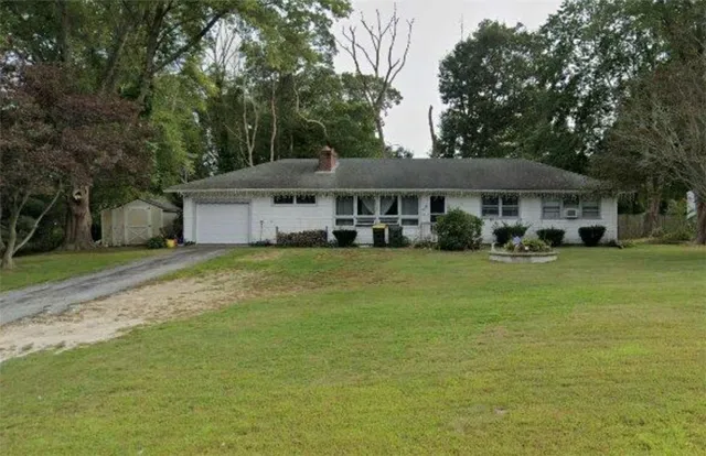 $3,200 | 1639 Bulgarmarsh Road, Tiverton, RI 02878