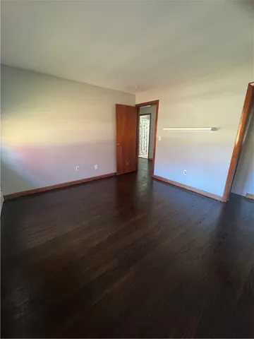 $3,200 | 1639 Bulgarmarsh Road, Tiverton, RI 02878