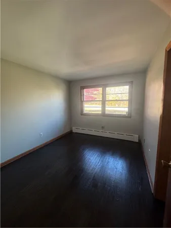 $3,200 | 1639 Bulgarmarsh Road, Tiverton, RI 02878