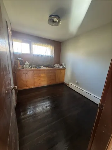 $3,200 | 1639 Bulgarmarsh Road, Tiverton, RI 02878