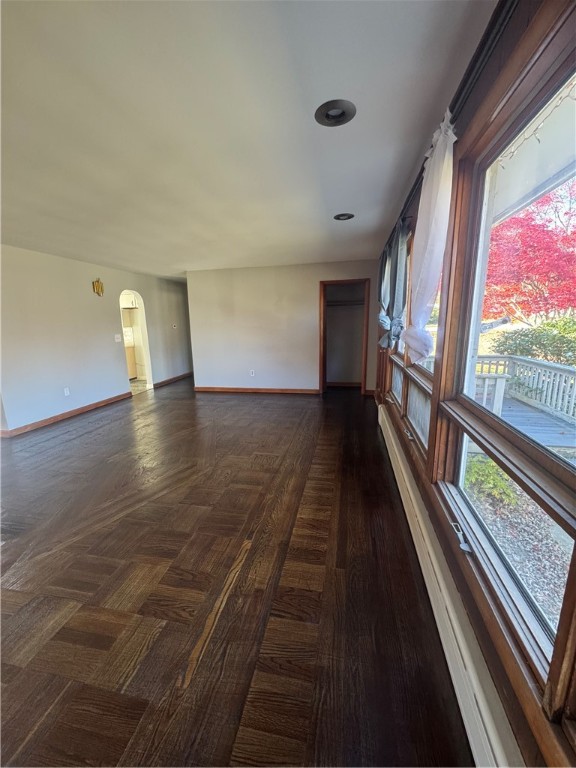 1639 Bulgarmarsh Road Tiverton, RI 02878 - Photo 4 of 19