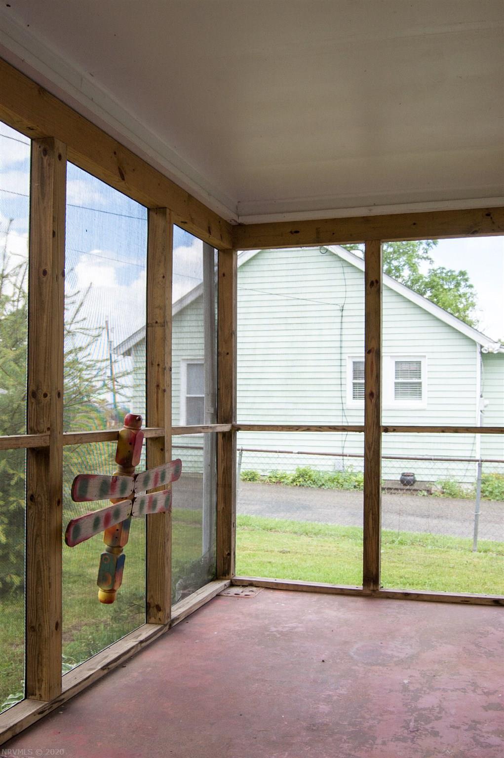 3312 Mt Olivet Road Pulaski, VA 24301 - Photo 6 of 38 Gallery Image 6