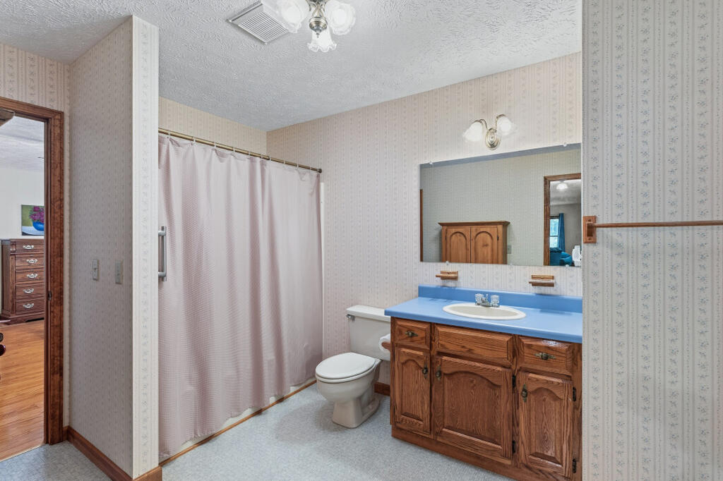 124 Eller Road Blairsville, GA 30512 - Photo 9 of 18 Gallery Image 9