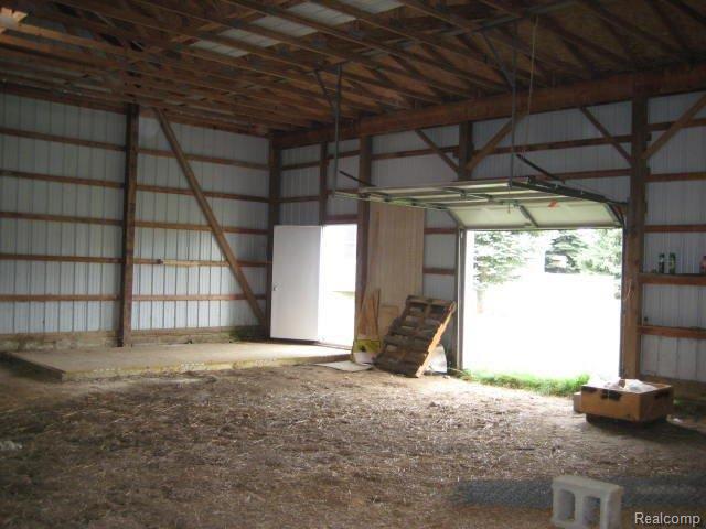 12287 Hill Road Goodrich, MI 48438 - Photo 18 of 19 Inside Pole Barn