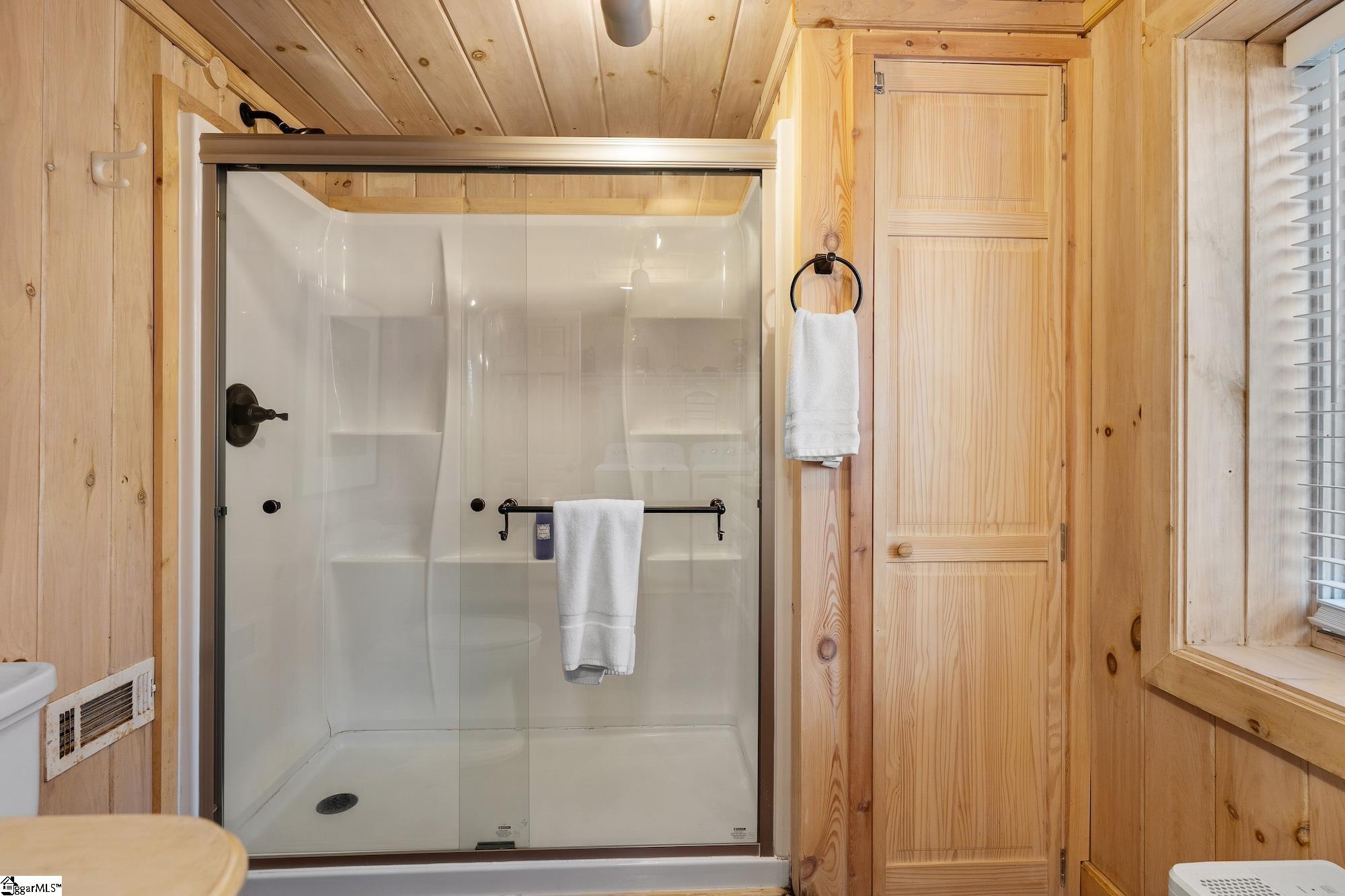 260 Hickory Ridge Mountain Rest, SC 29664 - Photo 17 of 39 Gallery Image 17
