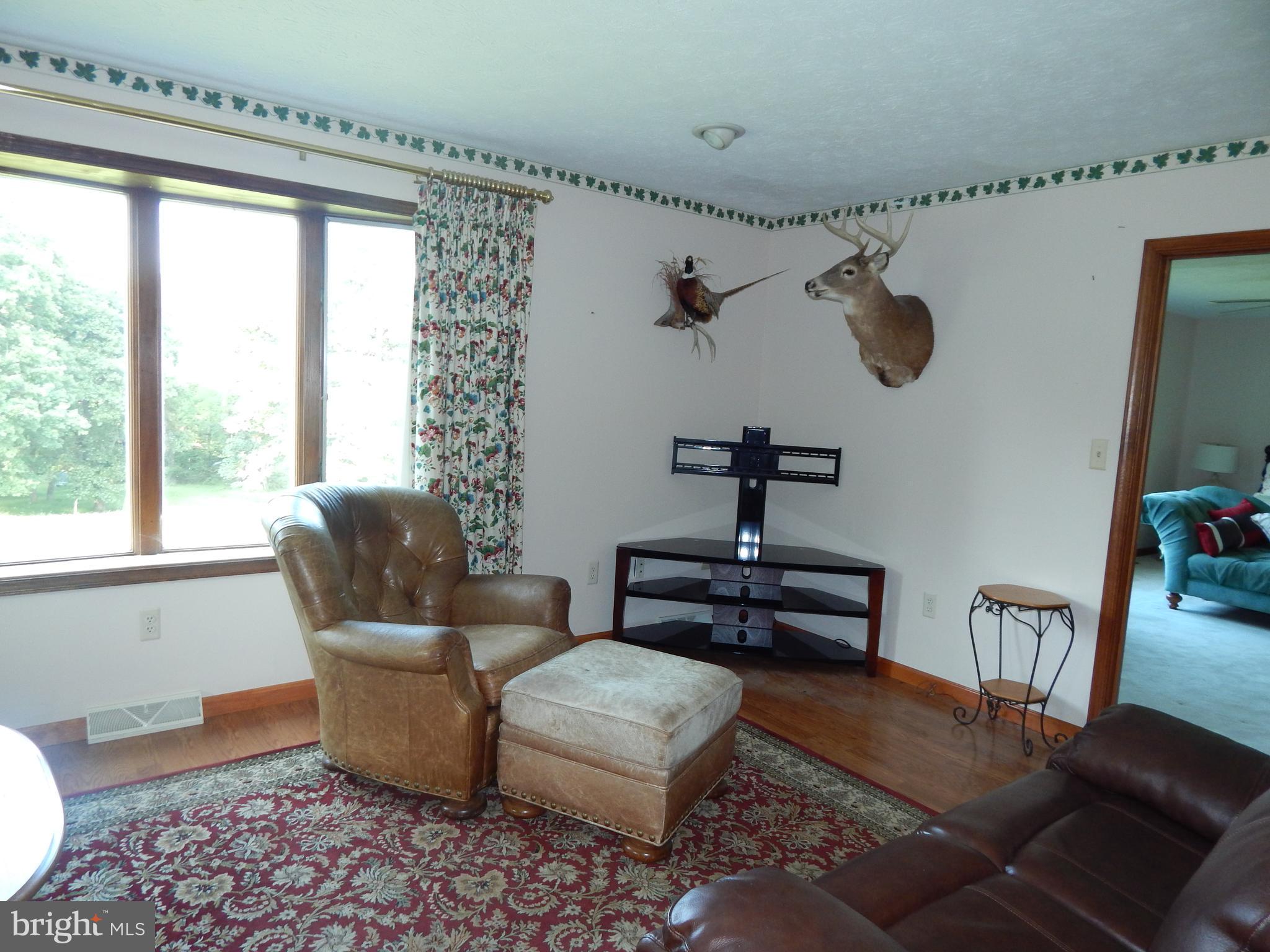 1504 Deerfield Road Darlington, MD 21034 - Photo 8 of 21 Living Room