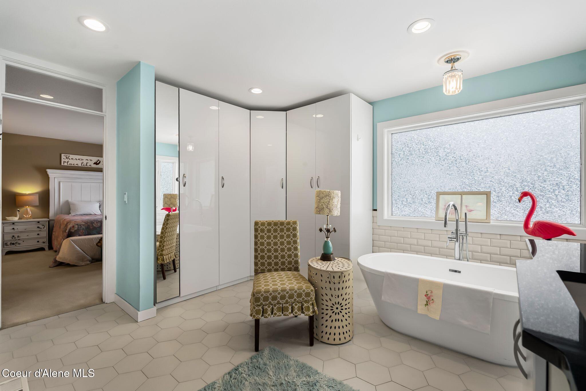 128 Spur Drive Sandpoint, ID 83864 - Photo 17 of 32 Primary Bathroom