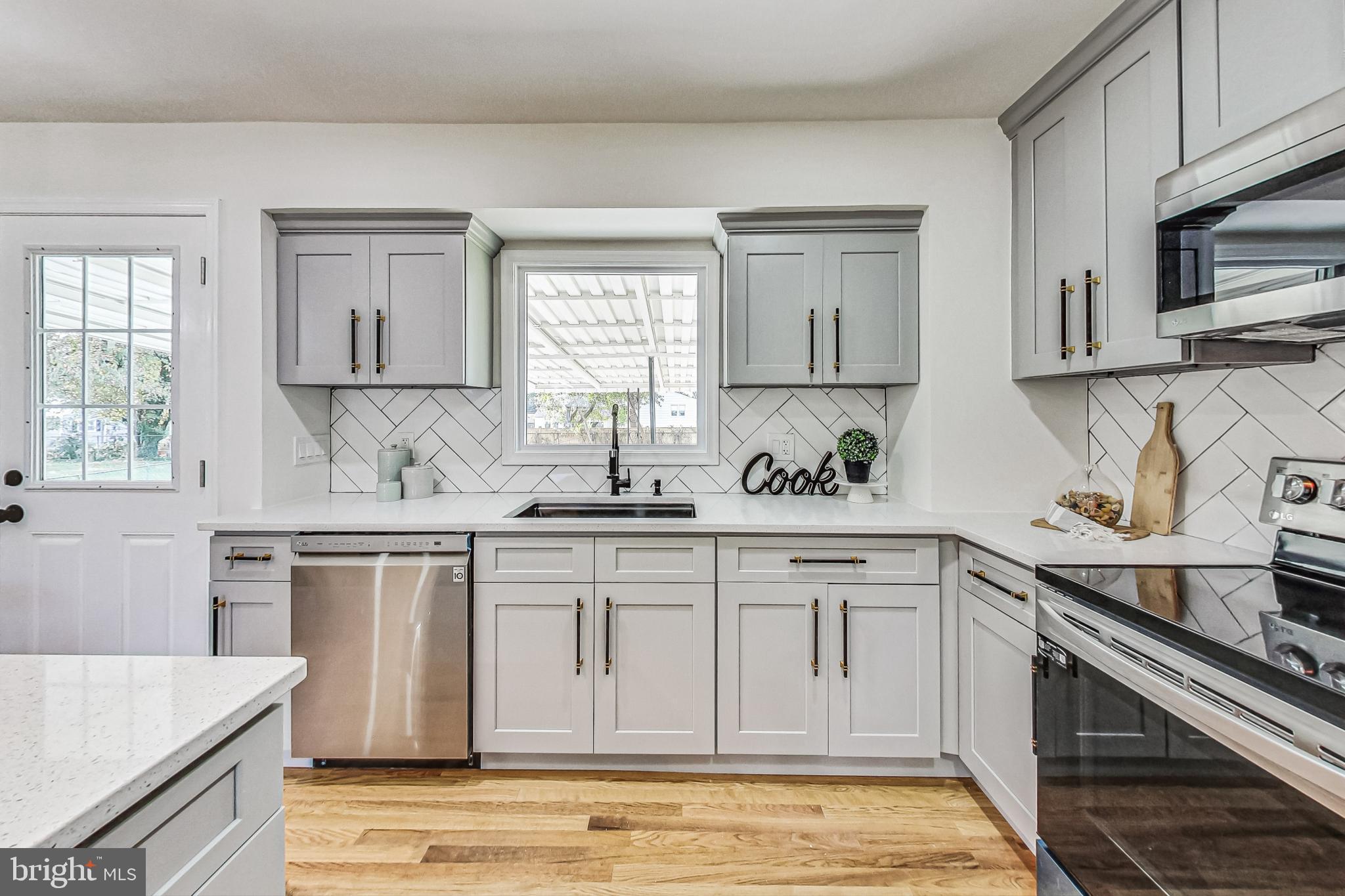4523 Franconia Road Alexandria, VA 22310 - Photo 10 of 32 Gallery Image 10