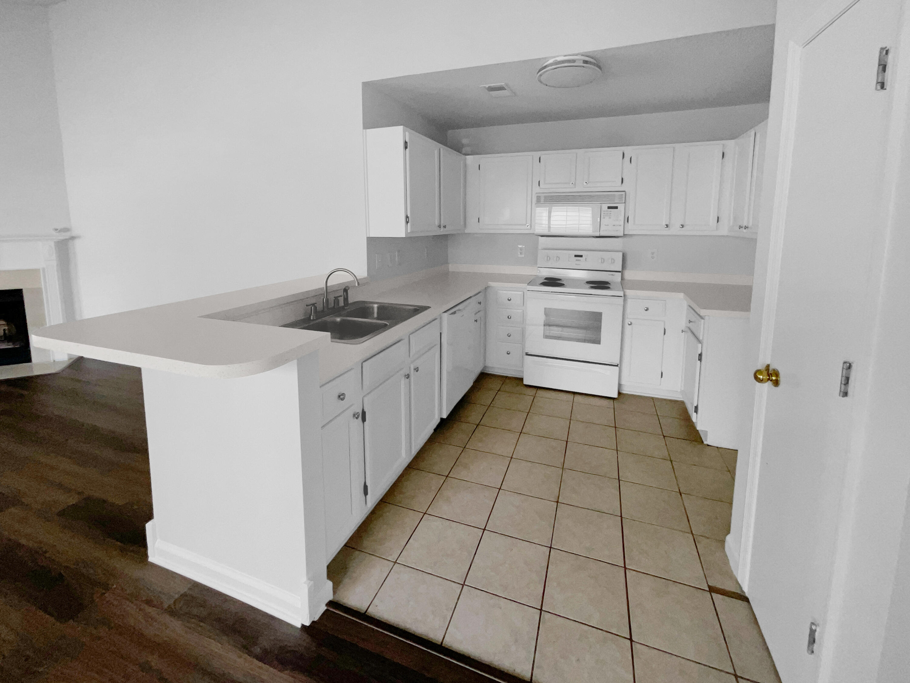 198 2 Pond Loop Ladson, SC 29456 - Photo 13 of 30 listing_12