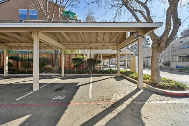 $518,000 | 102 Monte Verano Court, San Jose, CA 95116