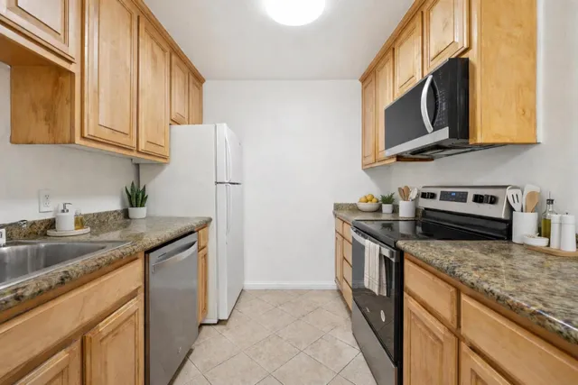 $518,000 | 102 Monte Verano Court, San Jose, CA 95116