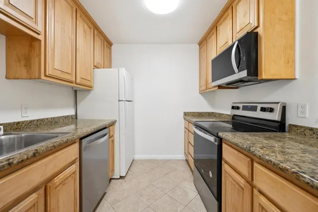 $518,000 | 102 Monte Verano Court, San Jose, CA 95116