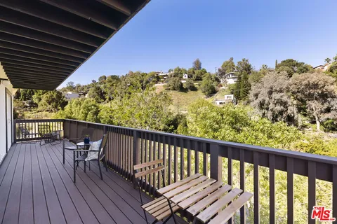 $1,099,000 | 542 Quail Drive, Los Angeles, CA 90065