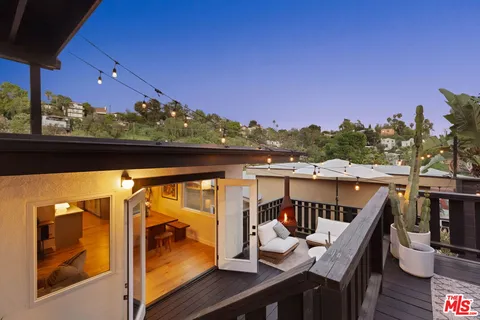 $1,099,000 | 542 Quail Drive, Los Angeles, CA 90065