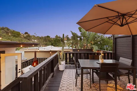 $1,099,000 | 542 Quail Drive, Los Angeles, CA 90065