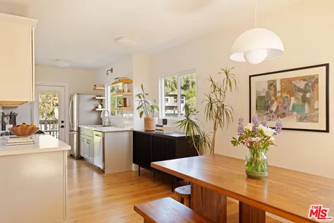 $1,099,000 | 542 Quail Drive, Los Angeles, CA 90065