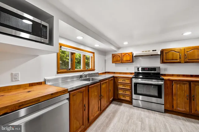 $295,000 | 2908 Virginia Avenue, Baltimore, MD 21227