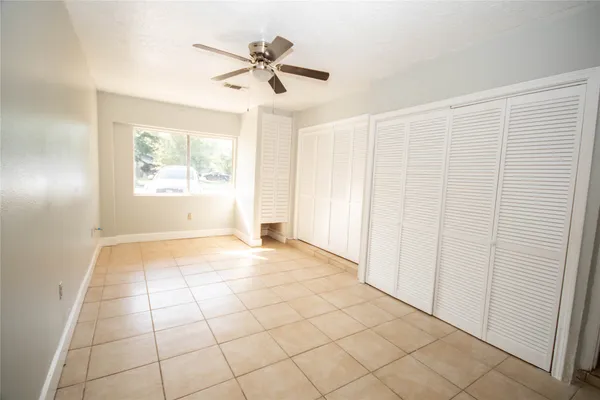 $1,760 | 10902 Mosscrest Drive, Houston, TX 77048