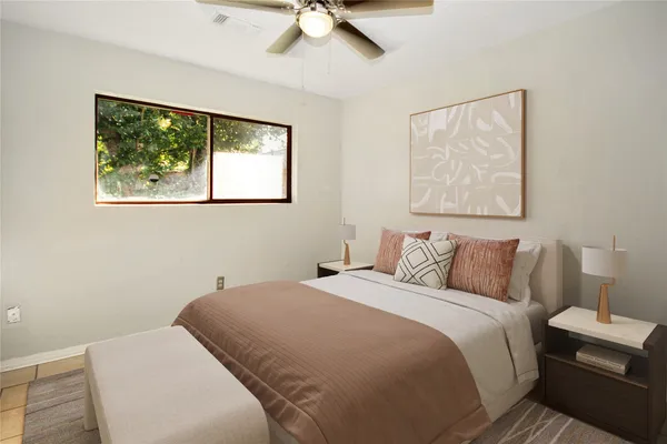 $1,760 | 10902 Mosscrest Drive, Houston, TX 77048