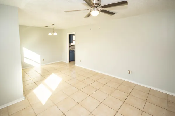 $1,760 | 10902 Mosscrest Drive, Houston, TX 77048