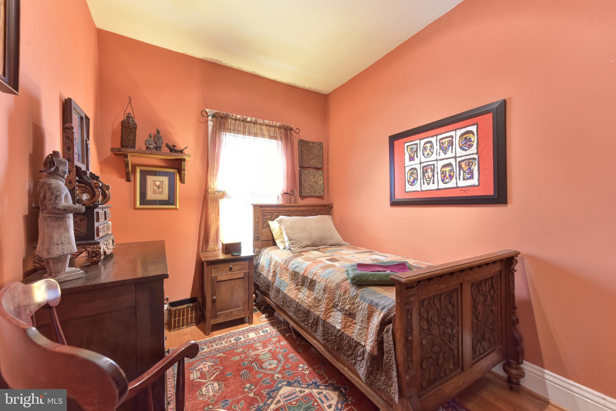 7 West Braddock Road Alexandria, VA 22301 - Photo 22 of 37 Bedroom #3 on main level