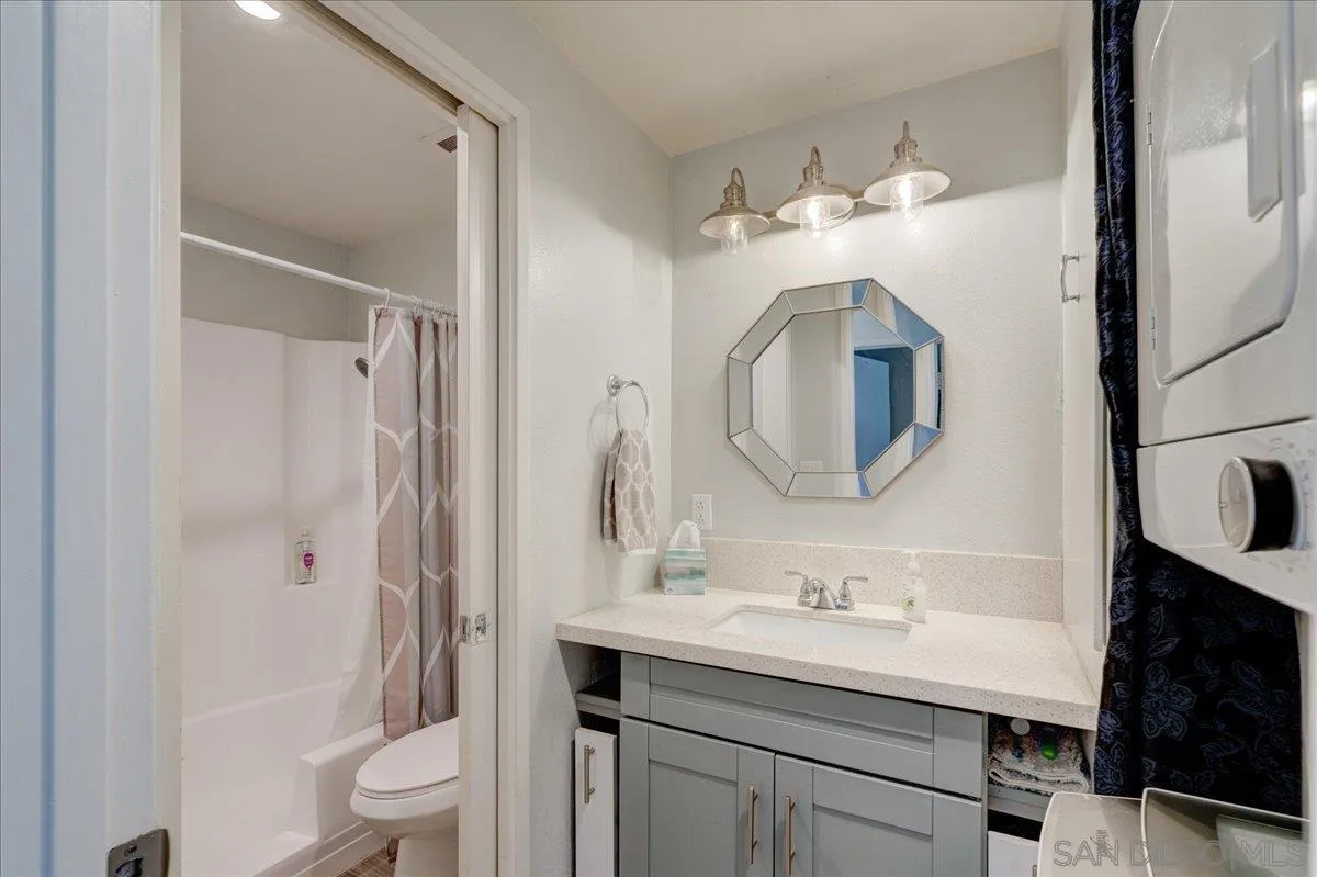 3606 Vista Rey, Unit 17 Oceanside, CA 92057 - Photo 19 of 30 Gallery Image 19