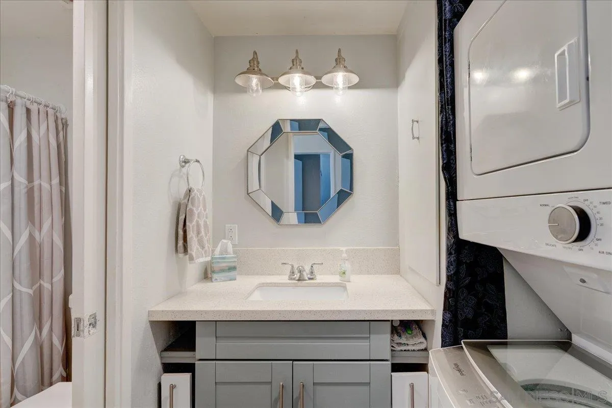 3606 Vista Rey, Unit 17 Oceanside, CA 92057 - Photo 20 of 30 Gallery Image 20